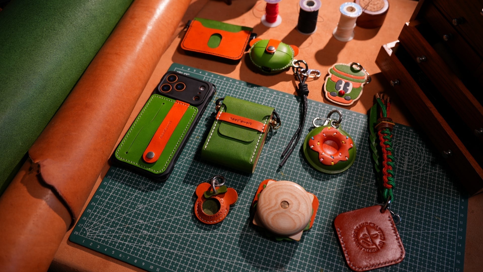 Needlework Handmade Leather iPhone 17 Cases: Star-Favorite Styles, Color Guide &FAQs