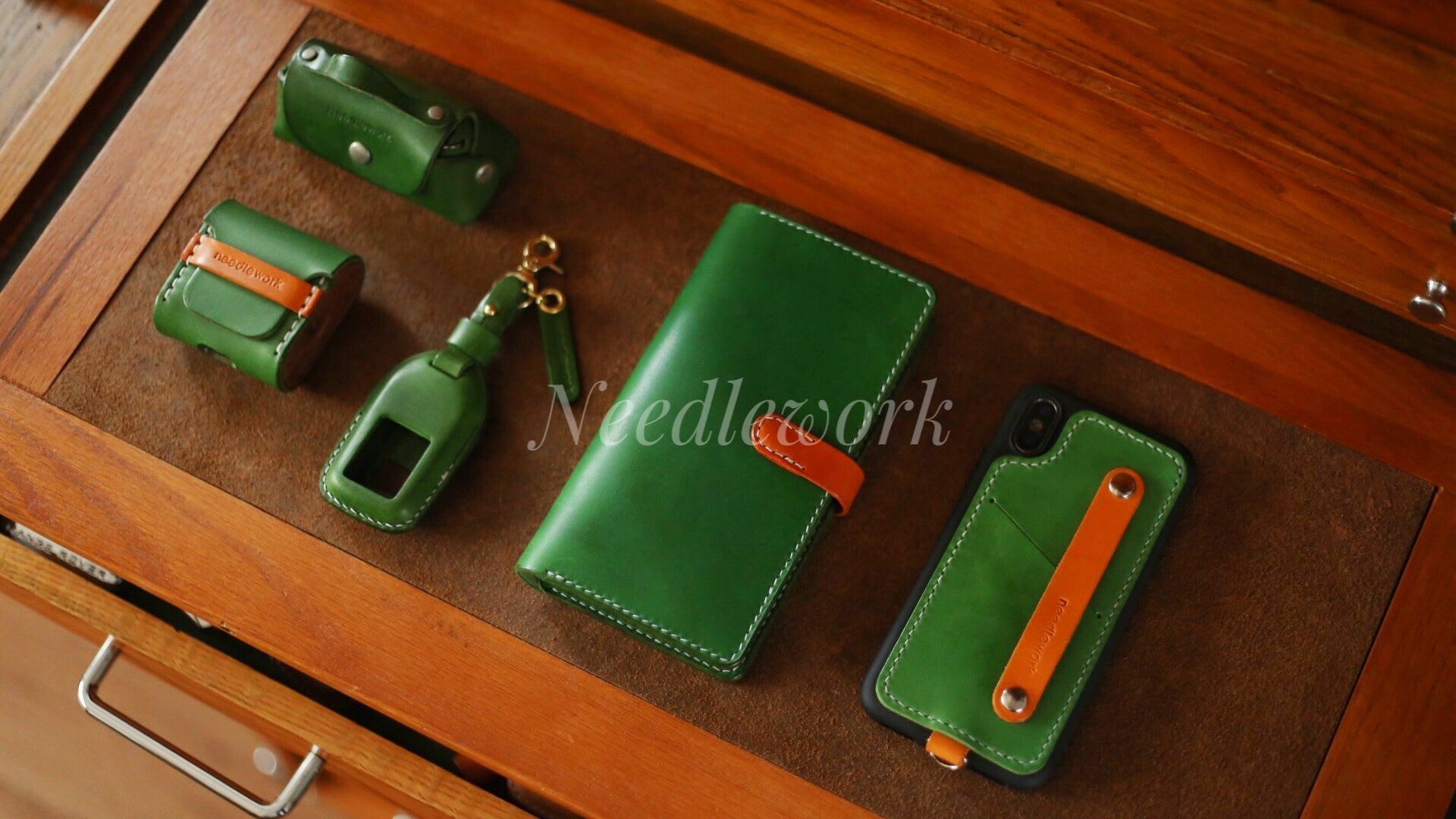 Best Friend Birthday Gifts: Unique & Personalized Picks She’ll Adore