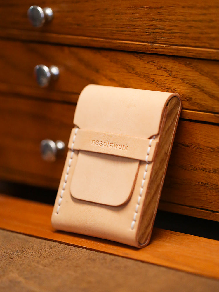 NEEDLEWORK Retro Leather Cigarette cases multifunctional storage bag