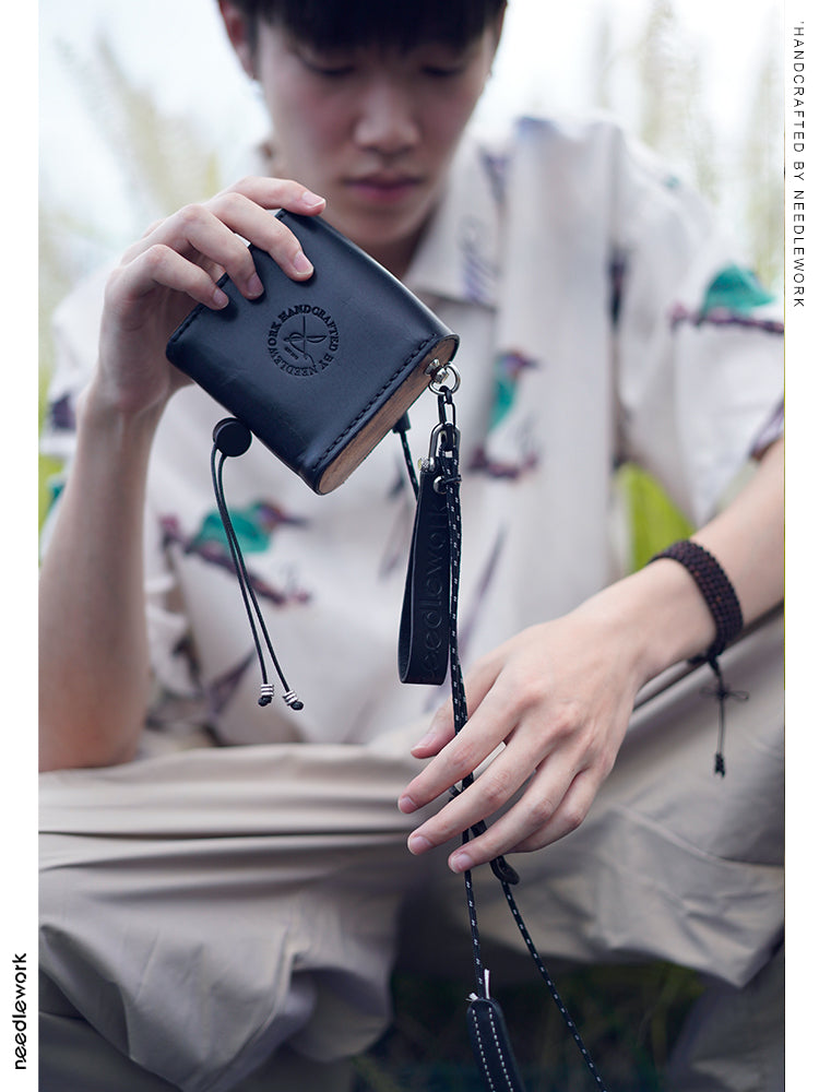 NEEDLEWORK Classic retro creative Leather multifunctional storage bag