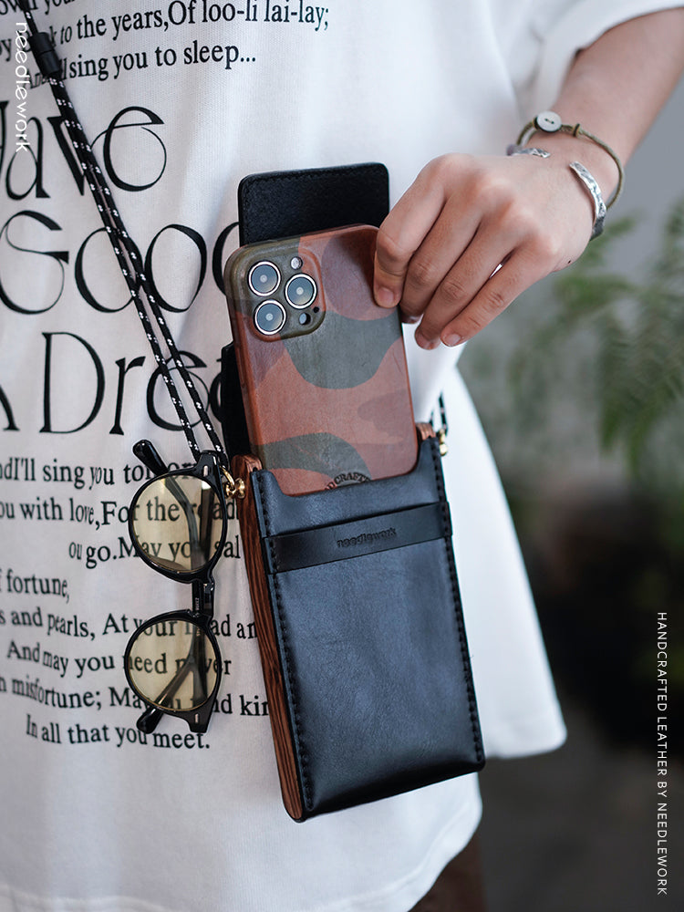 NEEDLEWORK Leather vintage phone bag multifunctional storage bag