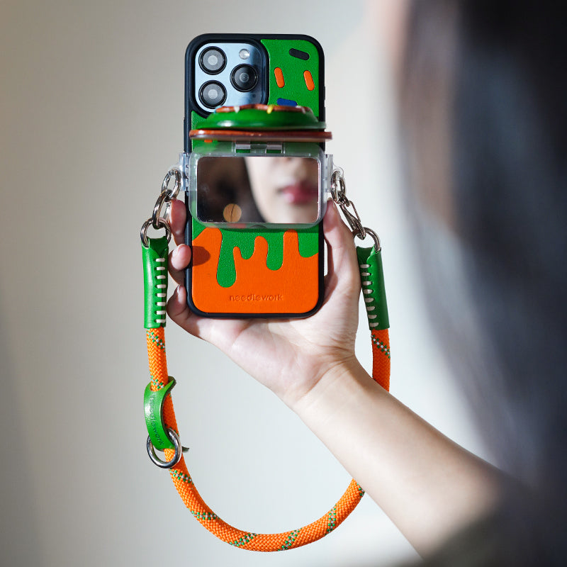 NEEDLEWORK Handcrafted Leather Ice Cream Mirror Holder Phone Case