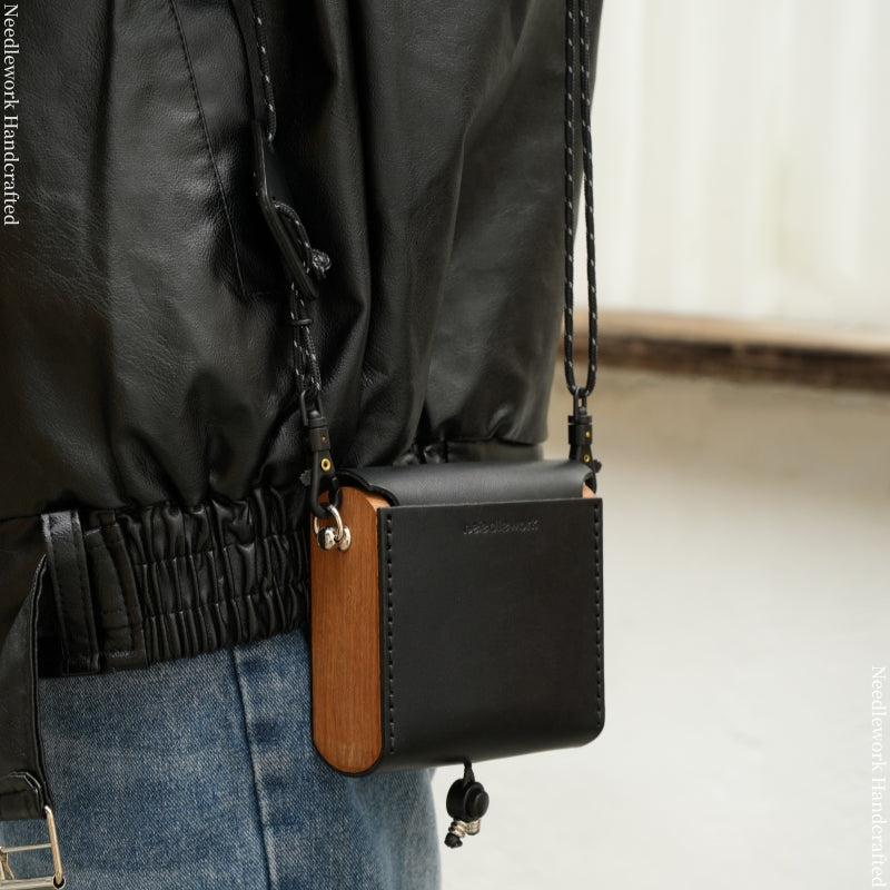 NEEDLEWORK Classic retro creative Leather multifunctional storage bag