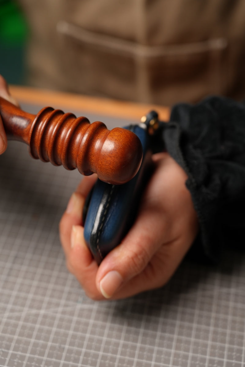 NEEDLEWORK Leather Car Key Cases for LAND ROVER Car