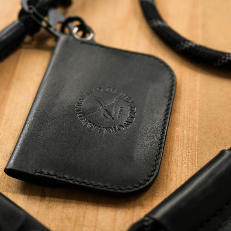 Stylish Kit! Needlework Classic-black Style iPhone 17 Series Leather Wallet Phone Case Set