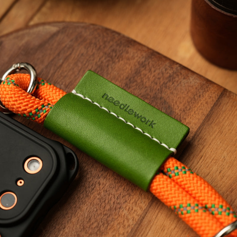 Stylish Kit! Needlework Vibrant Orange iPhone 17 Series Cowhide Wallet Phone Case Set