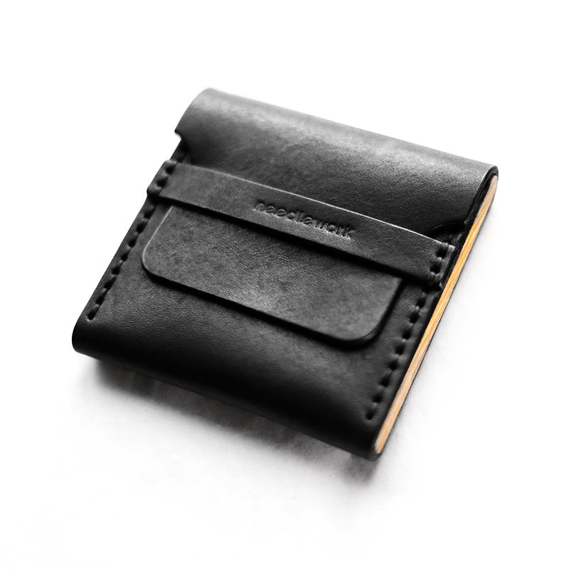 NEEDLEWORK Retro Leather Cigarette cases multifunctional storage bag