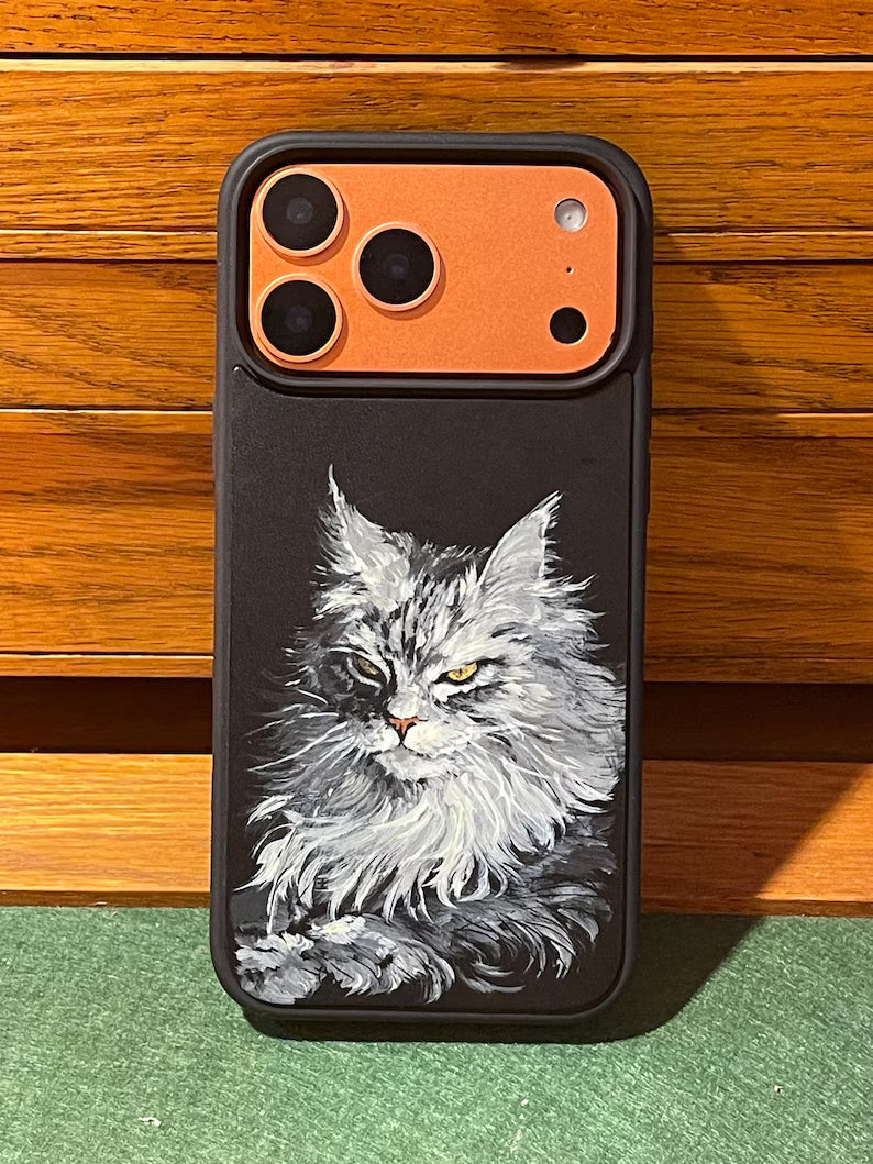 NEEDLEWORK Hand-Painted Leather Pet Customization Phone Case