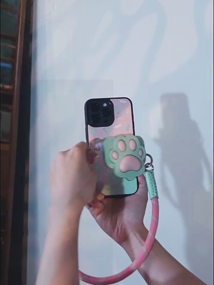 NEEDLEWORK Handcrafted Leather Ice Cream Mirror Holder Phone Case