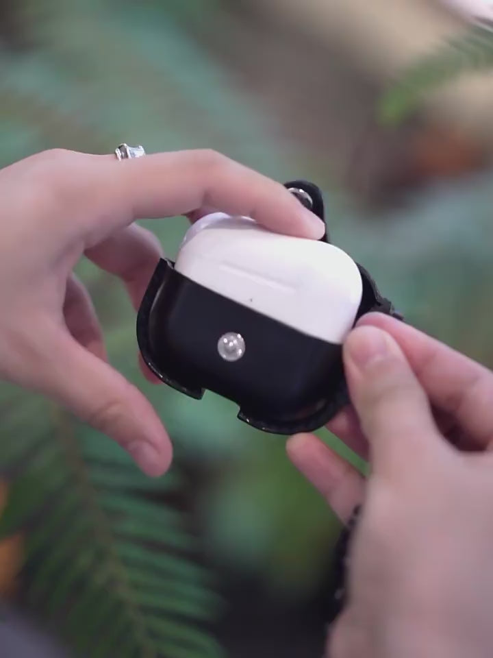 NEEDLEWORK Handcrafted Leather Freebuds pro/ Freeclip Earphone Cases Mickey Mouse Cartoon Style